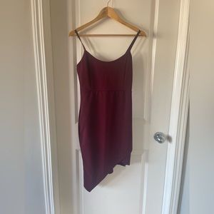 Guess Asymmetrical Hemline Bodycon Dress- Merlot colour.